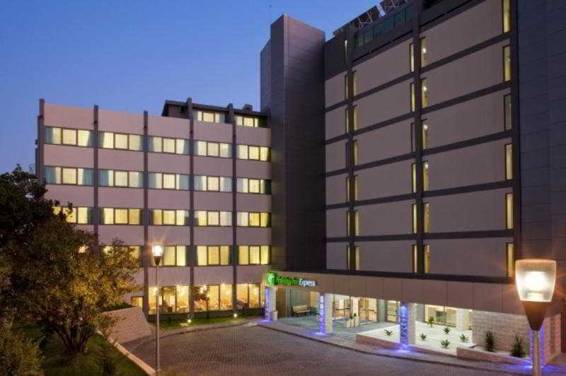 Holiday Inn Express Lisbon Airport, An Ihg Hotel Exterior photo